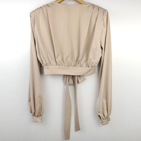 BNWT Revolve x NBD Imogen Tie Front Long Sleeve Top in Champagne S - Picture 9 of 13